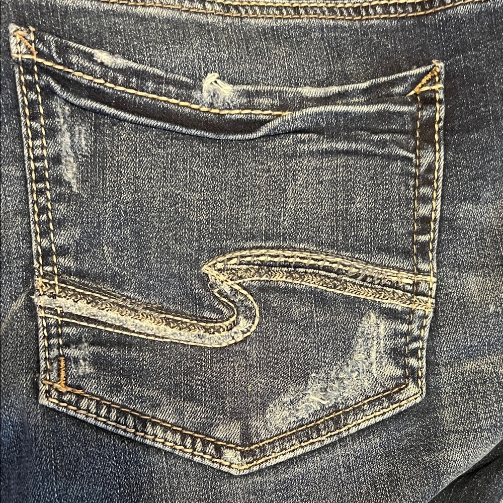 Silver Sam Jeans + - Picture 7 of 9